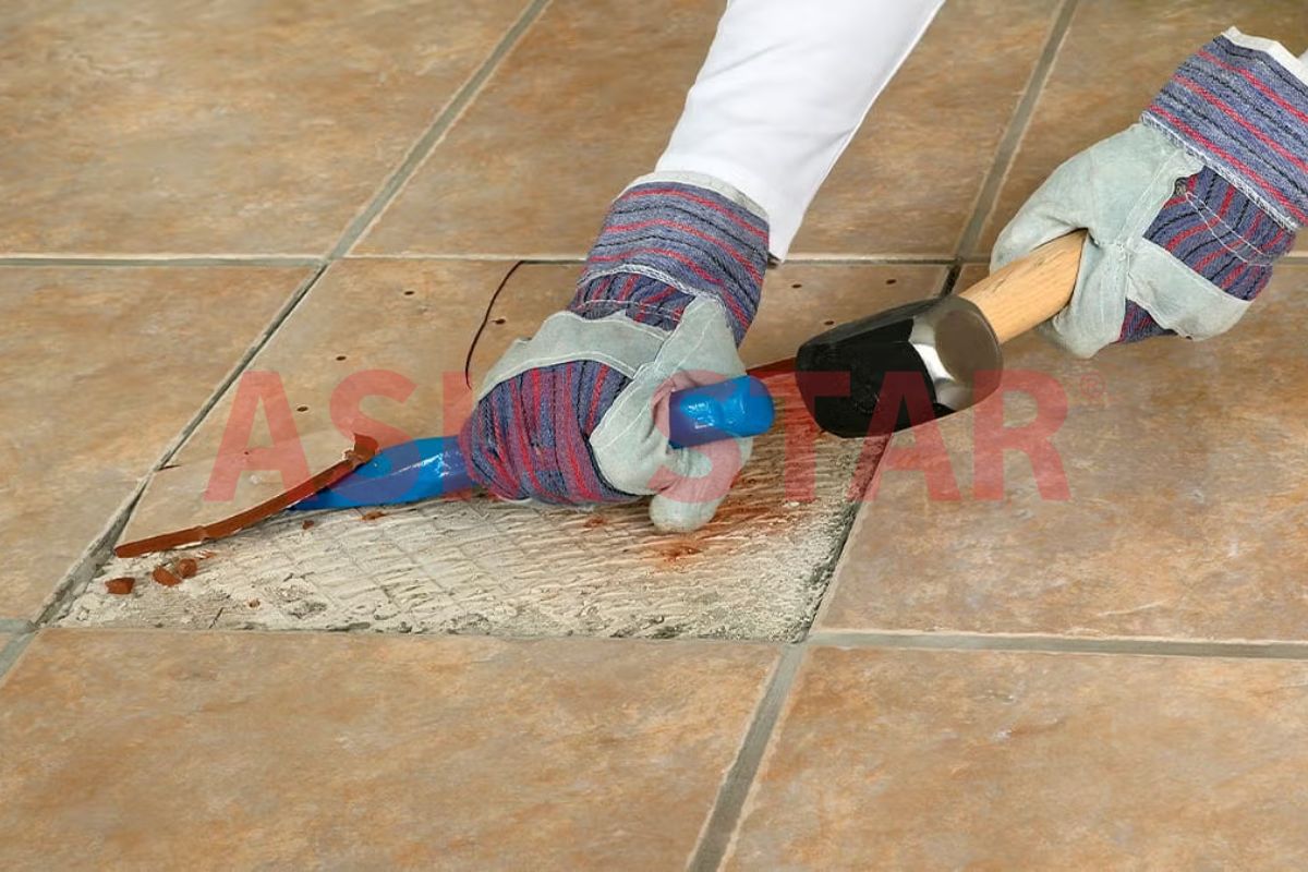 Gỡ gạch và làm sạch nền